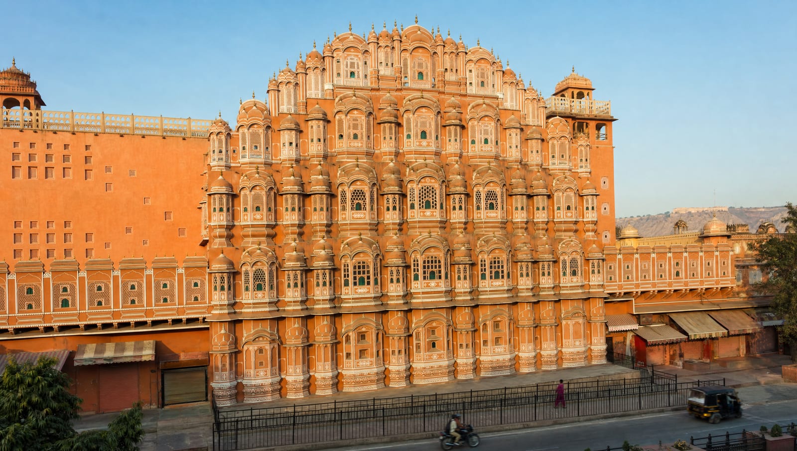 Golden Triangle, Kerala or Rajasthan? Picking the India Tour Package That Fits Your Family